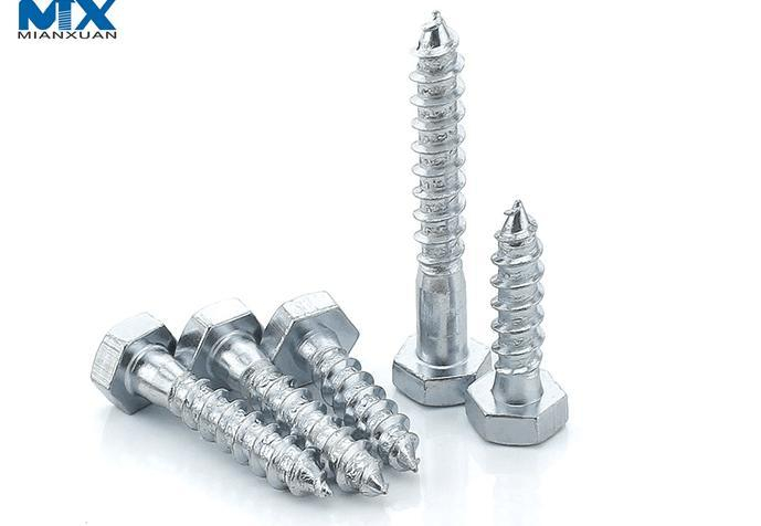 Tornillos de cabeza hexagonal para madera