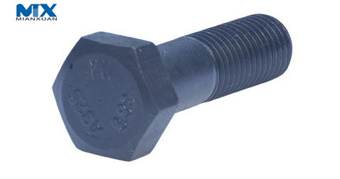 Pernos de cabeza hexagonal: producto grado C