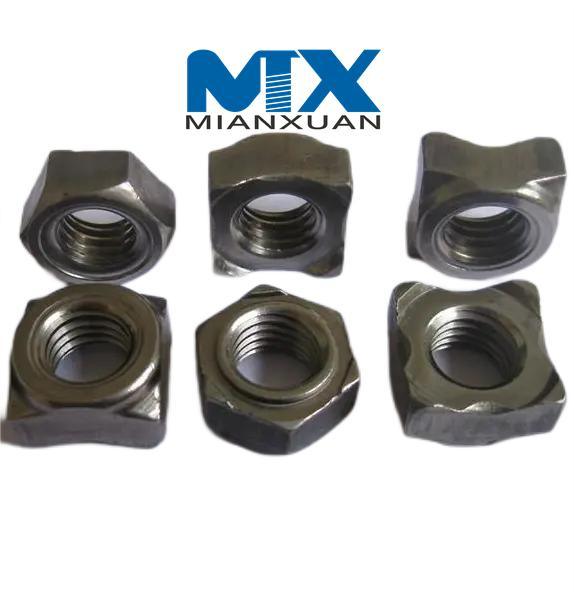 Tuerca de soldadura cuadrada de acero inoxidable DIN928
