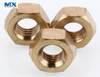 Tuercas hexagonales especiales con brida para ruedas