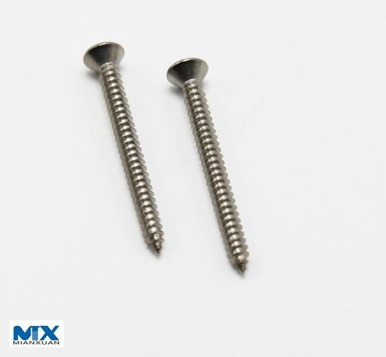 Tornillos de rosca de cabeza avellanada elevada empotrada en cruz de acero inoxidable