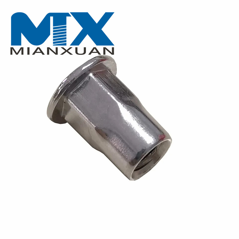 Tuerca de remache ciego medio hexagonal SS304
