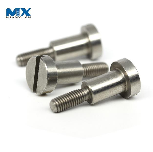 Tornillos con cabeza hueca hexagonal o ranura para tornillos