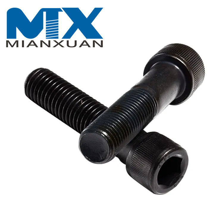 Pernos hexagonales de grado 8,8 DIN931
