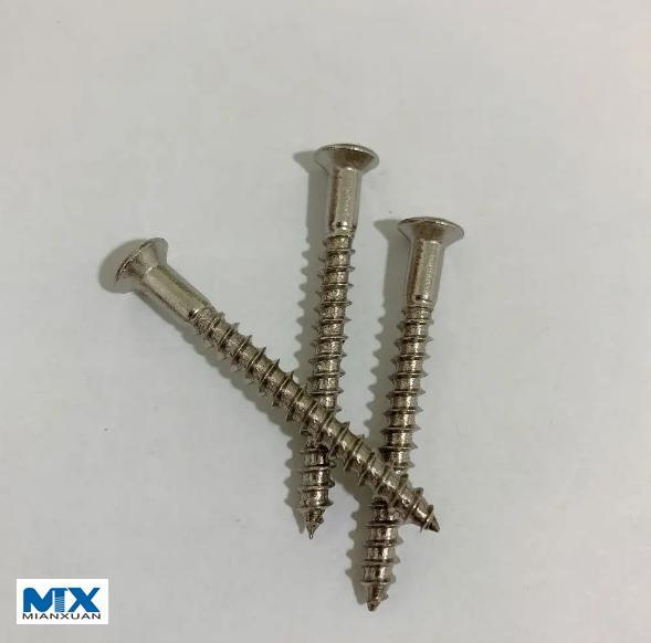 Tornillos para madera con cabeza avellanada elevada empotrada en cruz de acero inoxidable