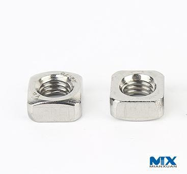 Producto de tuercas cuadradas Grado C