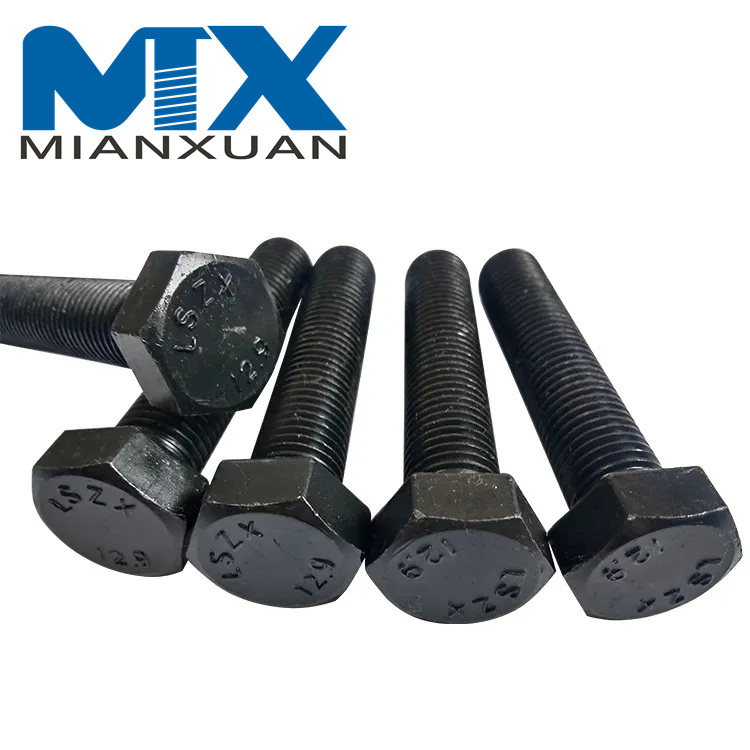 Pernos hexagonales de grado 8,8 DIN931