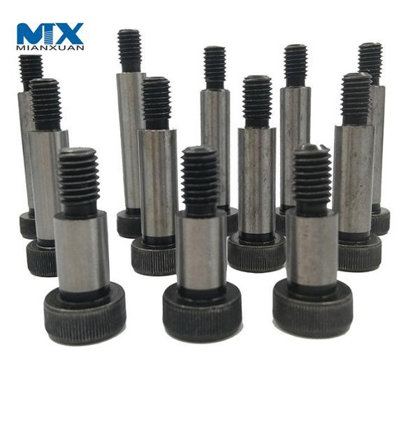 Tornillos con cabeza hueca hexagonal o ranura para tornillos