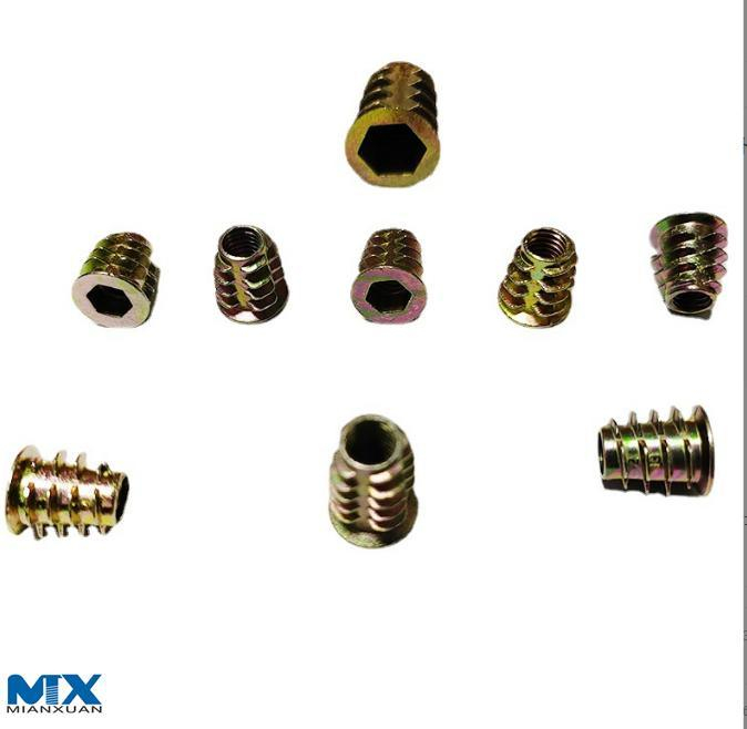 Tuercas hexagonales especiales para muebles