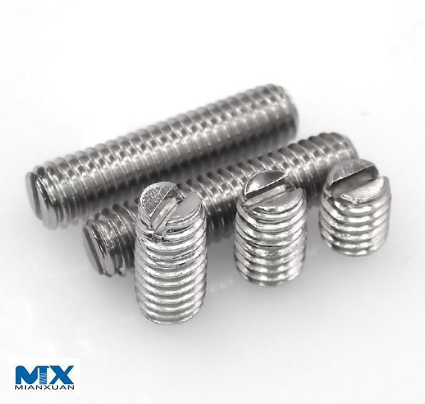 Tornillos de fijación ranurados con punta plana
