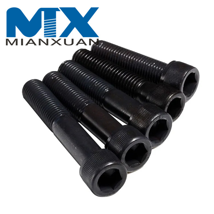 Pernos hexagonales de grado 8,8 DIN931