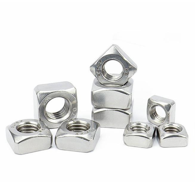 Tuercas cuadradas de acero inoxidable para muebles
