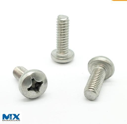 Tornillos de cabeza plana empotrados SUS pH+