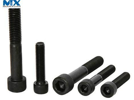 Tornillos de cabeza hueca hexagonal con cabeza baja